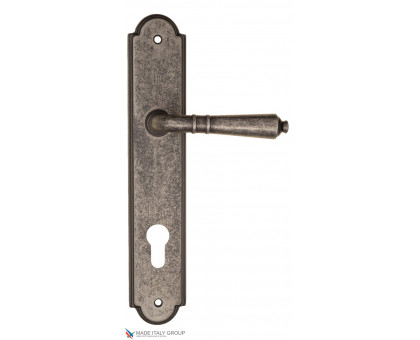 Дверная ручка на планке Fratelli Cattini 