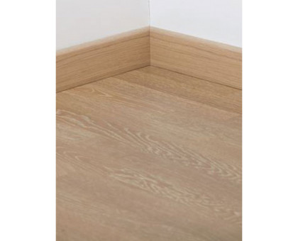 Плинтус шпонированный Tarkett VANILLA CLOUDS 80x20x2400